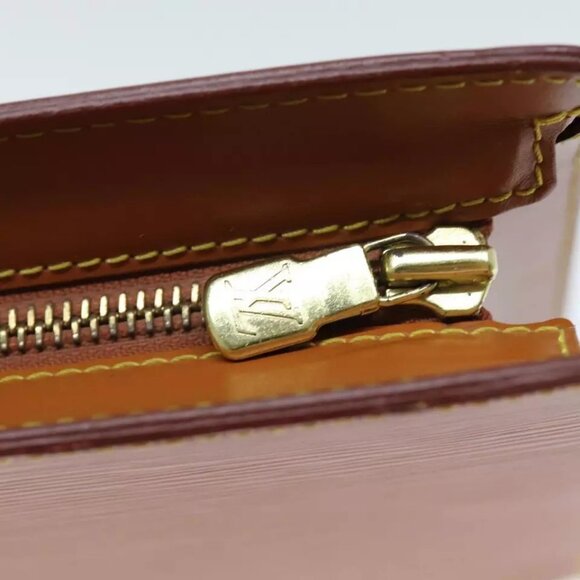 LOUIS VUITTON Epi Pochette Homme Clutch Bag - Picture 7 of 16